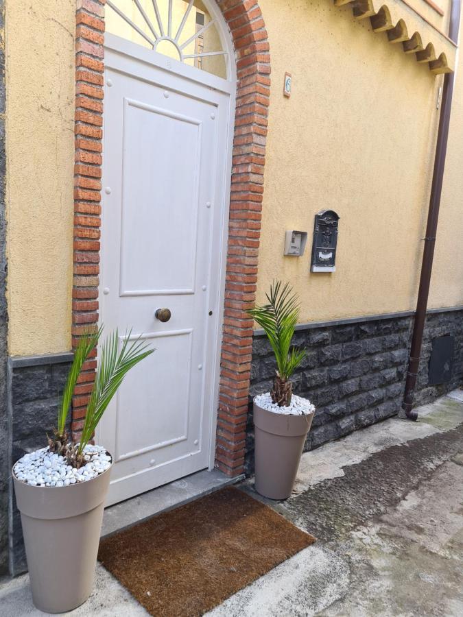 아치카스텔로 Sicitaly B&B 외부 사진
