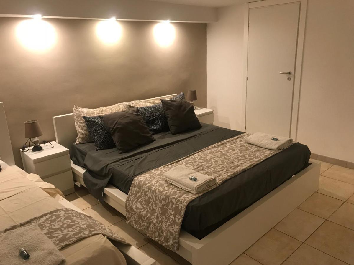 아치카스텔로 Sicitaly B&B 외부 사진